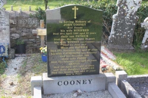 Cooney John Keel, Banada